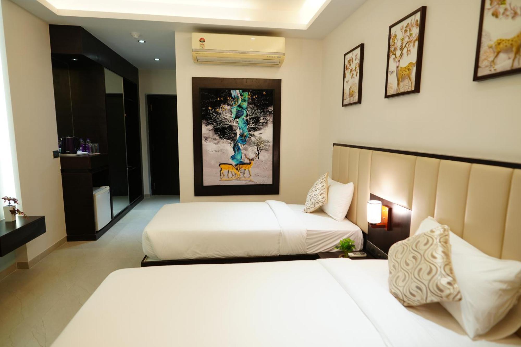 Hotel Grand Visava Lonavala Exteriér fotografie