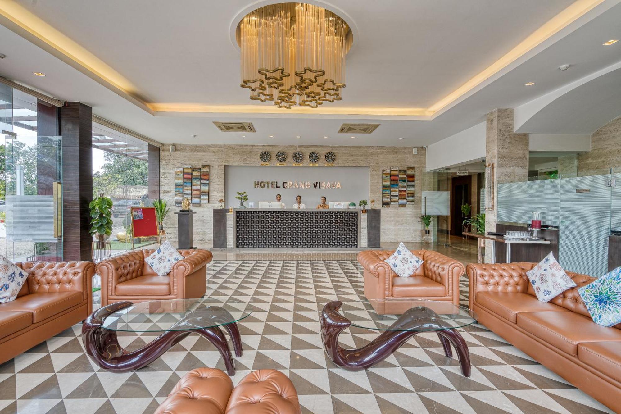 Hotel Grand Visava Lonavala Exteriér fotografie