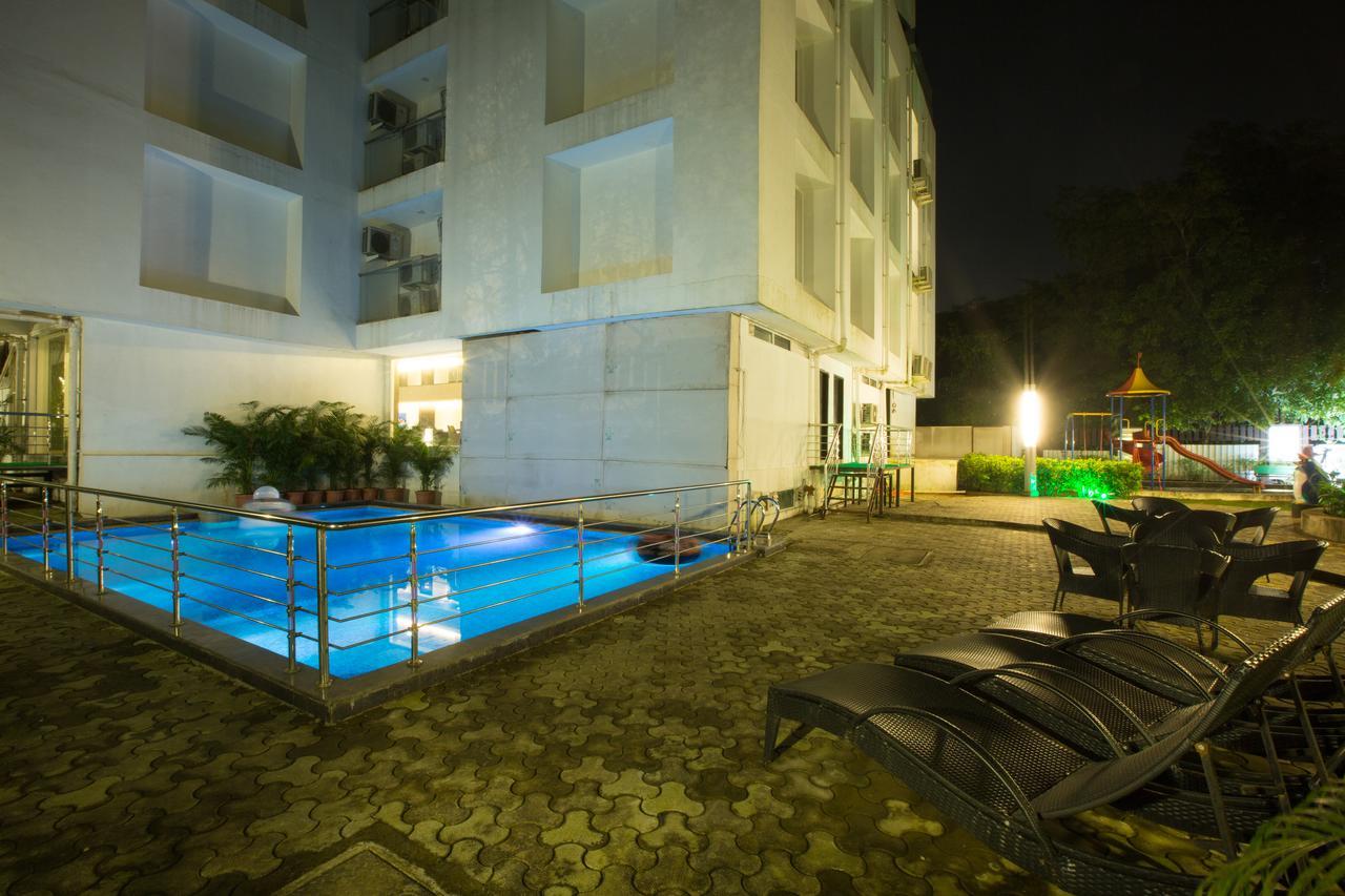 Hotel Grand Visava Lonavala Exteriér fotografie