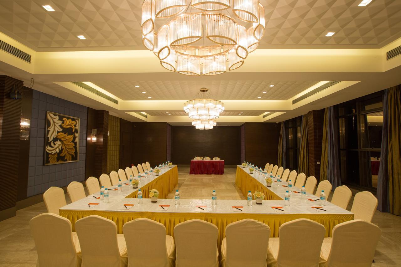 Hotel Grand Visava Lonavala Exteriér fotografie