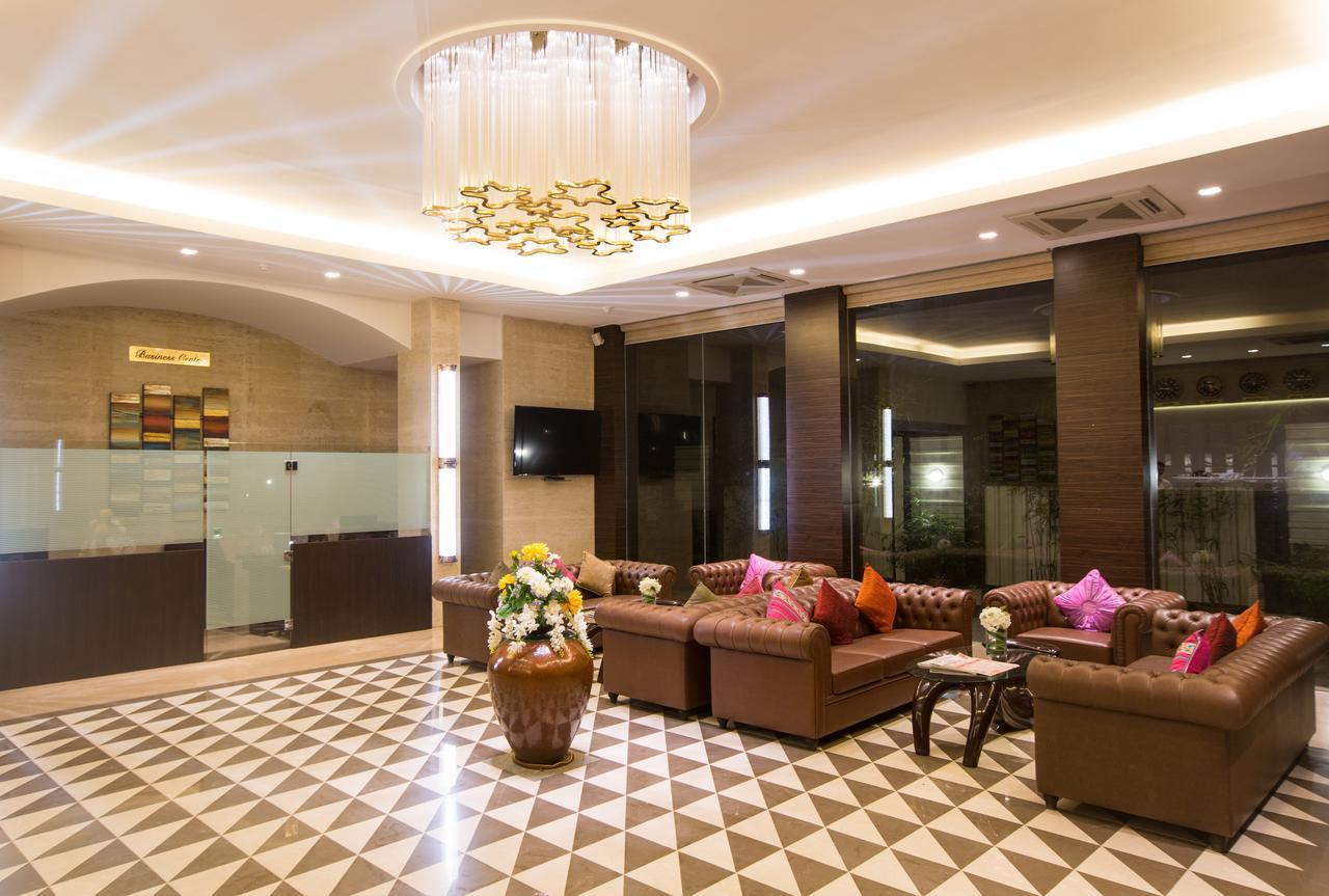 Hotel Grand Visava Lonavala Exteriér fotografie